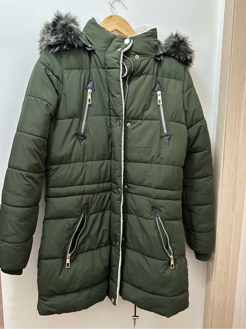Olive Green Quilted Women's Parka Coat with Faux Fur Hood